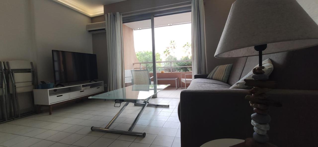 Appartement Jujuceline83 à Fréjus Extérieur photo