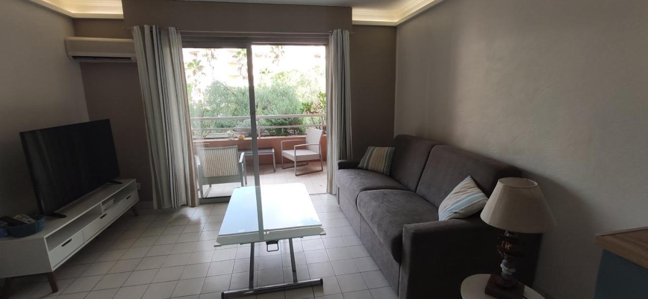 Appartement Jujuceline83 à Fréjus Extérieur photo